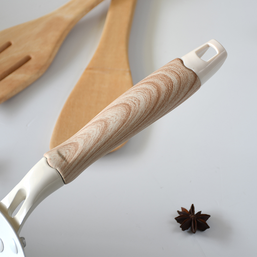 �Z���~�[�� IH�Ή��[�^�t���C�p��24cm